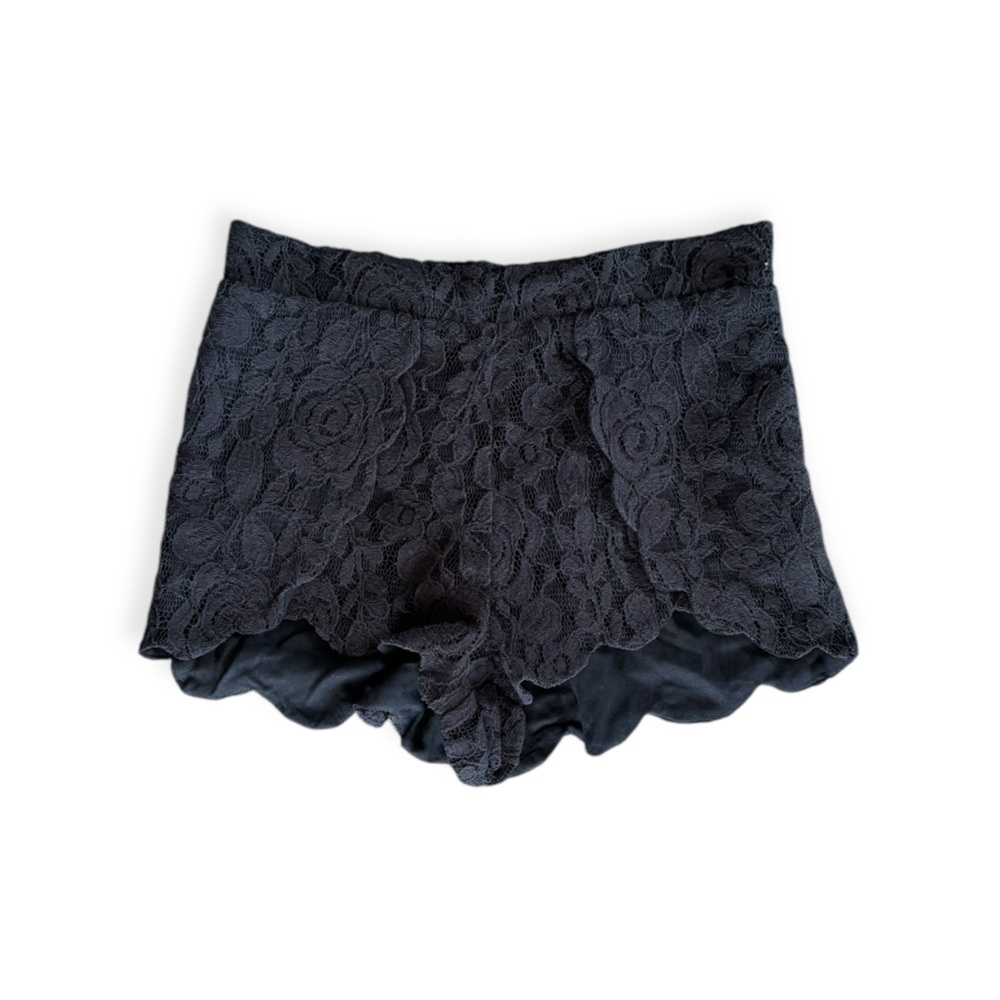 Pins and Needles black scallop edge lace shorts new